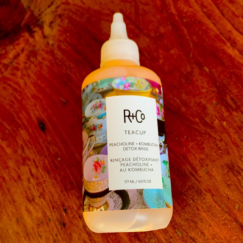 Never opened. R+Co Teacup peacholine + kombucha detox rinse. 6 FL OZ